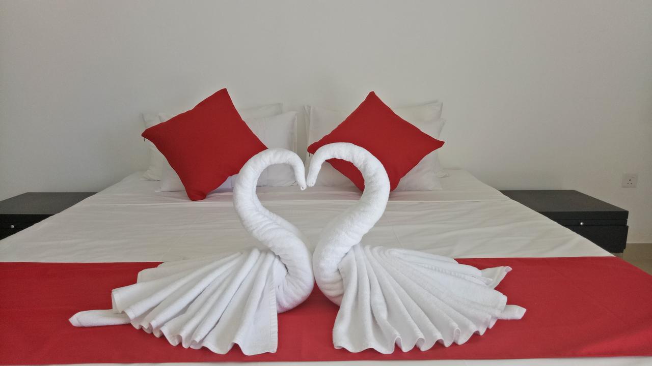 Bed and Breakfast Grand Riverine Kotugoda Exterior foto
